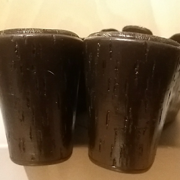 DEZARIO MADE IN USA OPEN TOED WEDGES - Picture 6 of 8